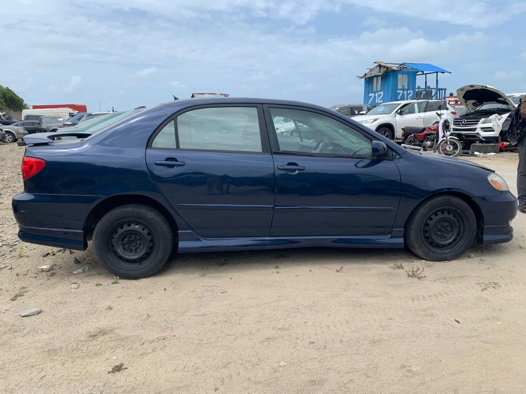 TOYOTA COROLLA _ 