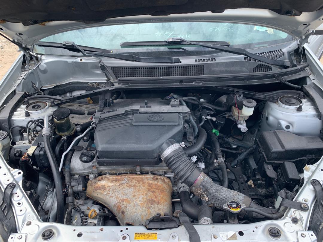 TOYOTA RAV4 _