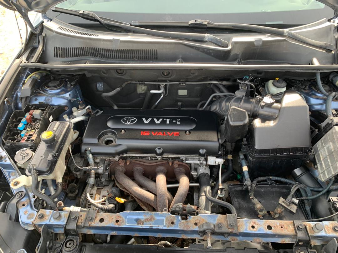 TOYOTA RAV4 _ 