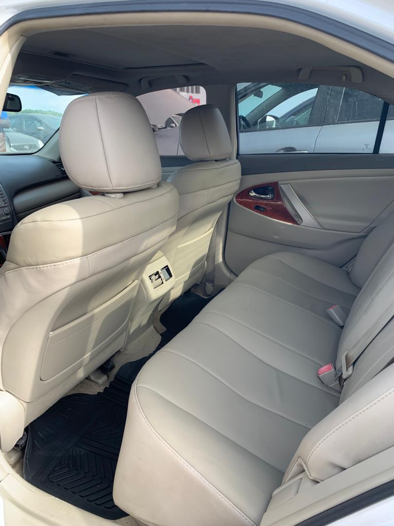 TOYOTA CAMRY XLE _ 