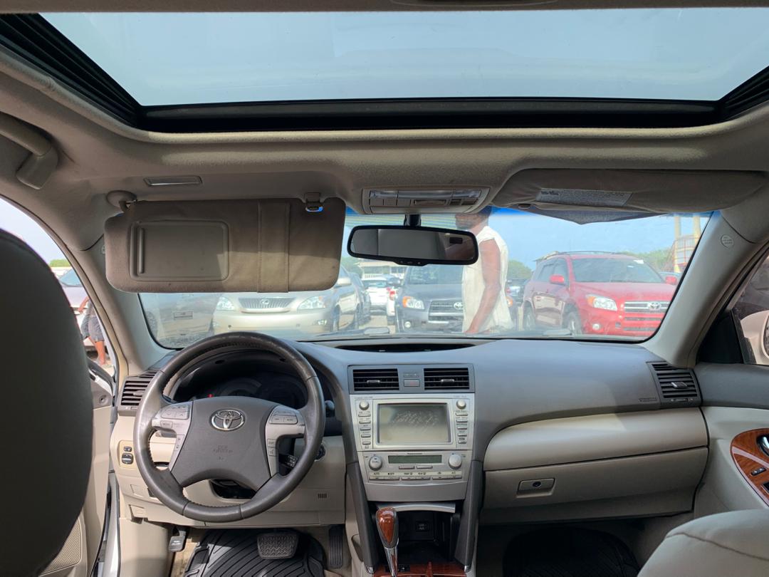 TOYOTA CAMRY XLE _ 