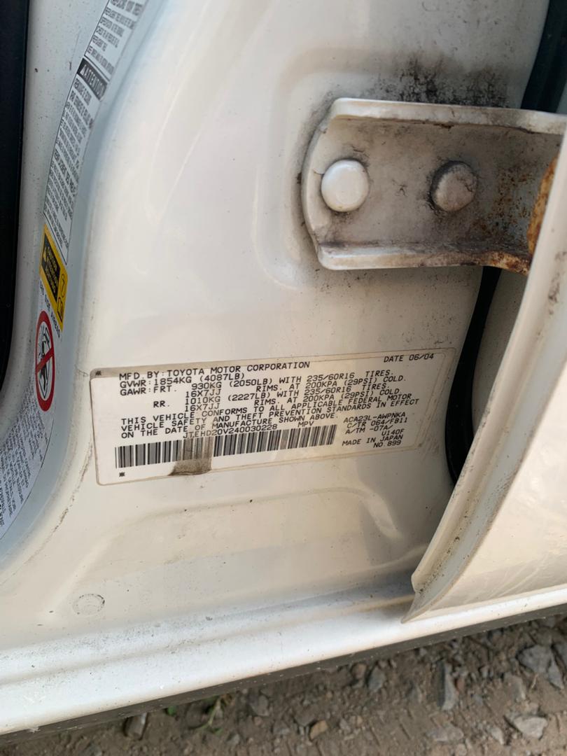 TOYOTA RAV4 _ 