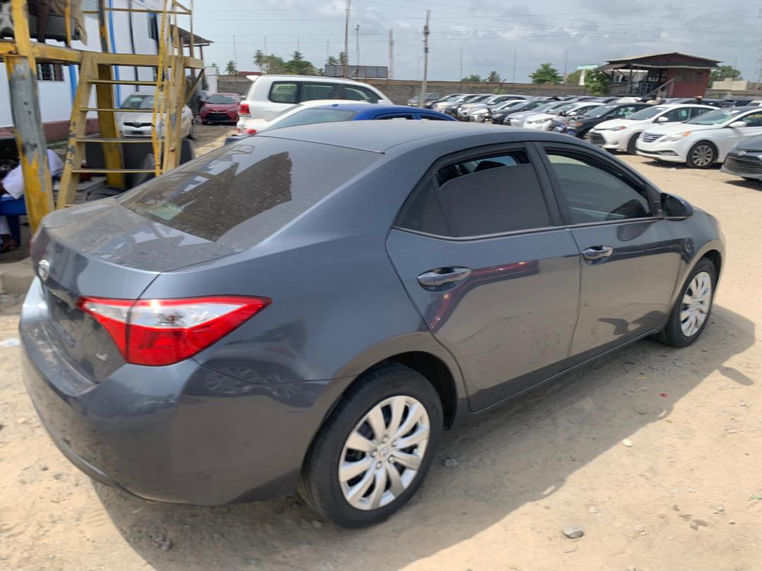 TOYOTA COROLLA LE _ 